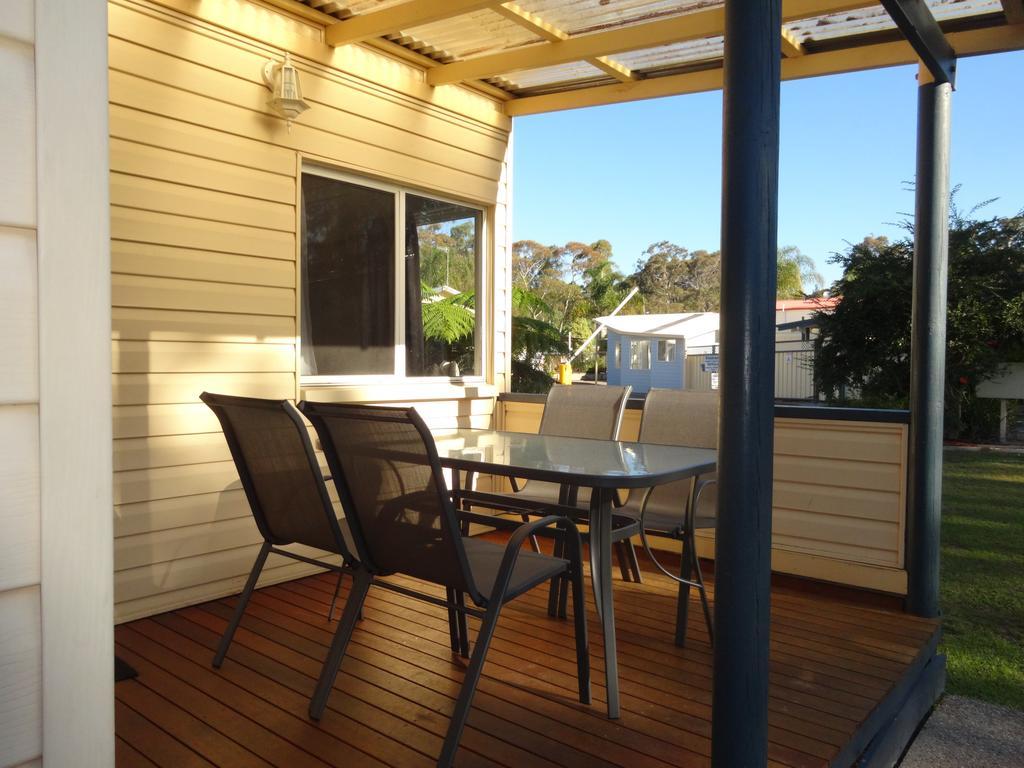 Caseys Beach Holiday Park Sunshine Bay Exterior photo