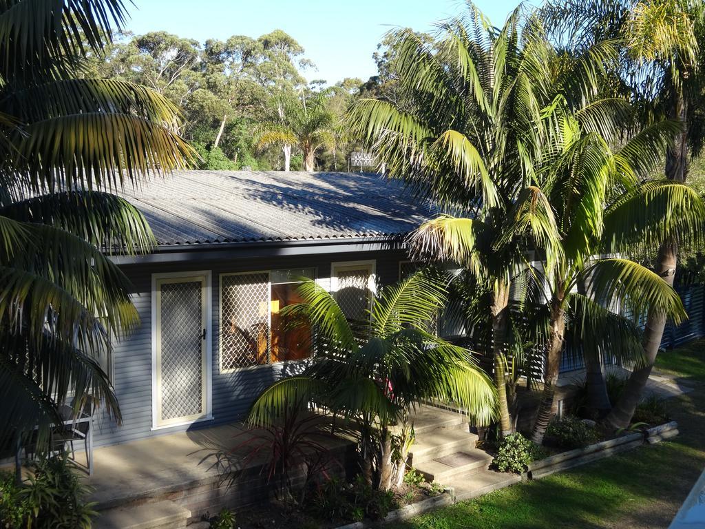 Caseys Beach Holiday Park Sunshine Bay Exterior photo