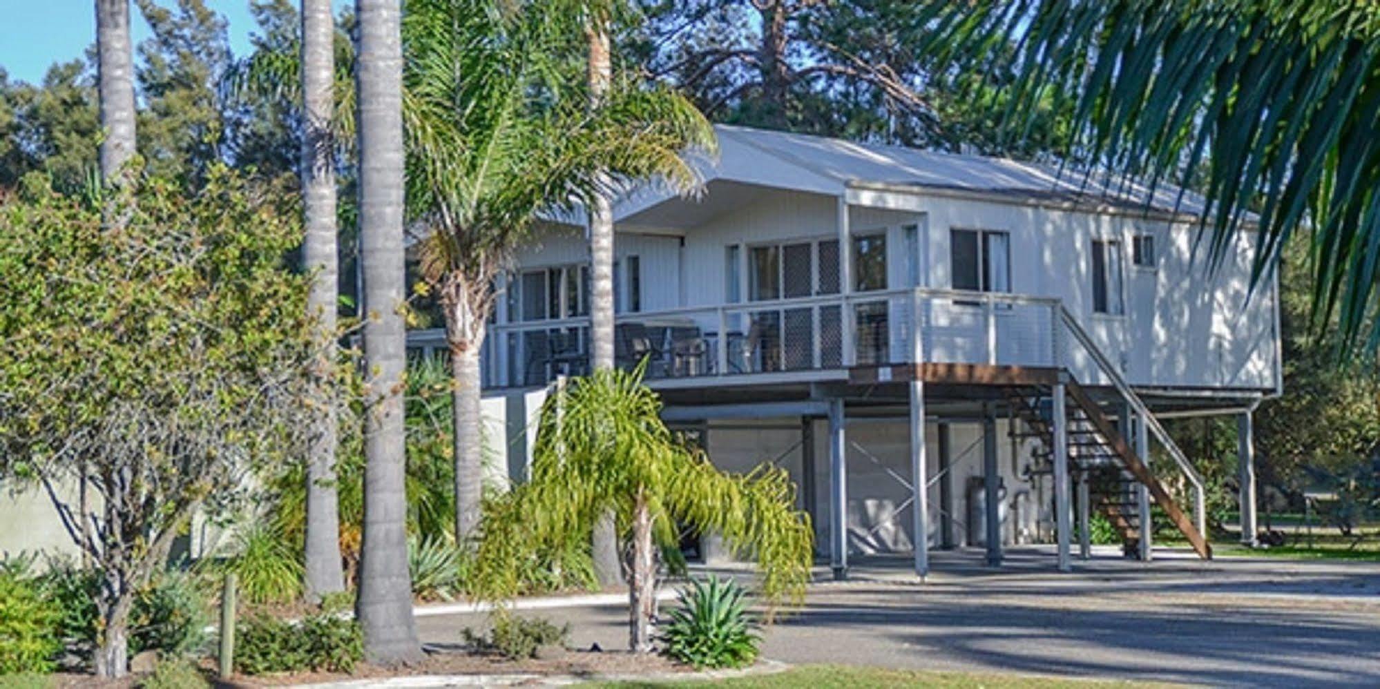 Caseys Beach Holiday Park Sunshine Bay Exterior photo